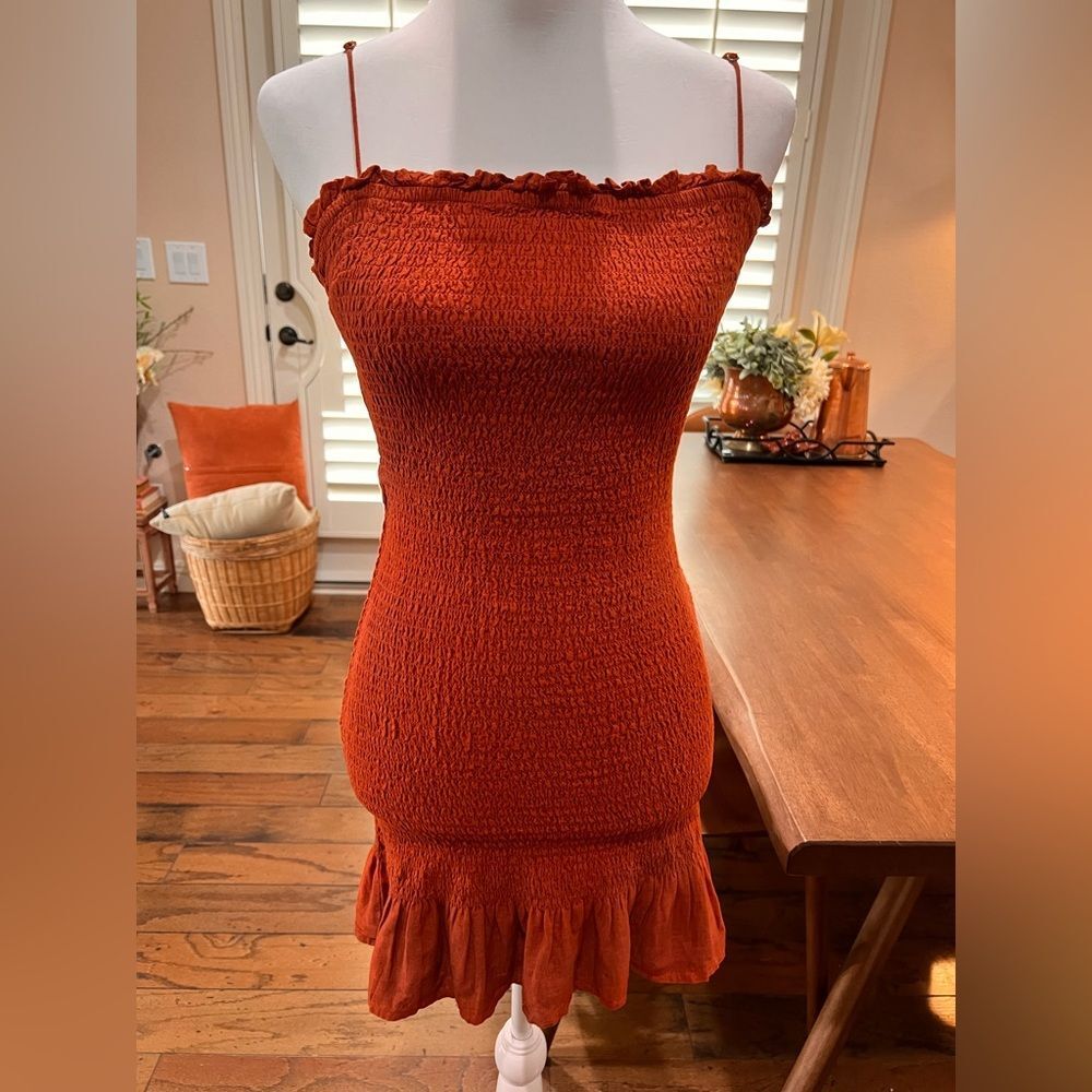 Abercrombie & Fitch Smocked Mini Dress Rust Burnt Orange Open Back Tie Ruffle XS - Picture 3 of 10